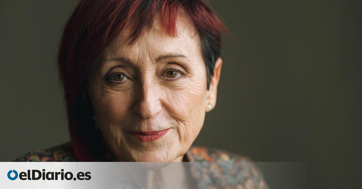 Elia Barceló: “No entiendo por qué periódicos serios se bajan al nivel de jalear las idioteces de los políticos de derechas”