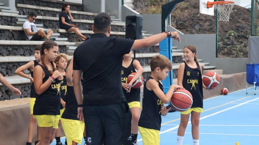 Llega el Campus de Baloncesto Virgen de los Reyes 2025