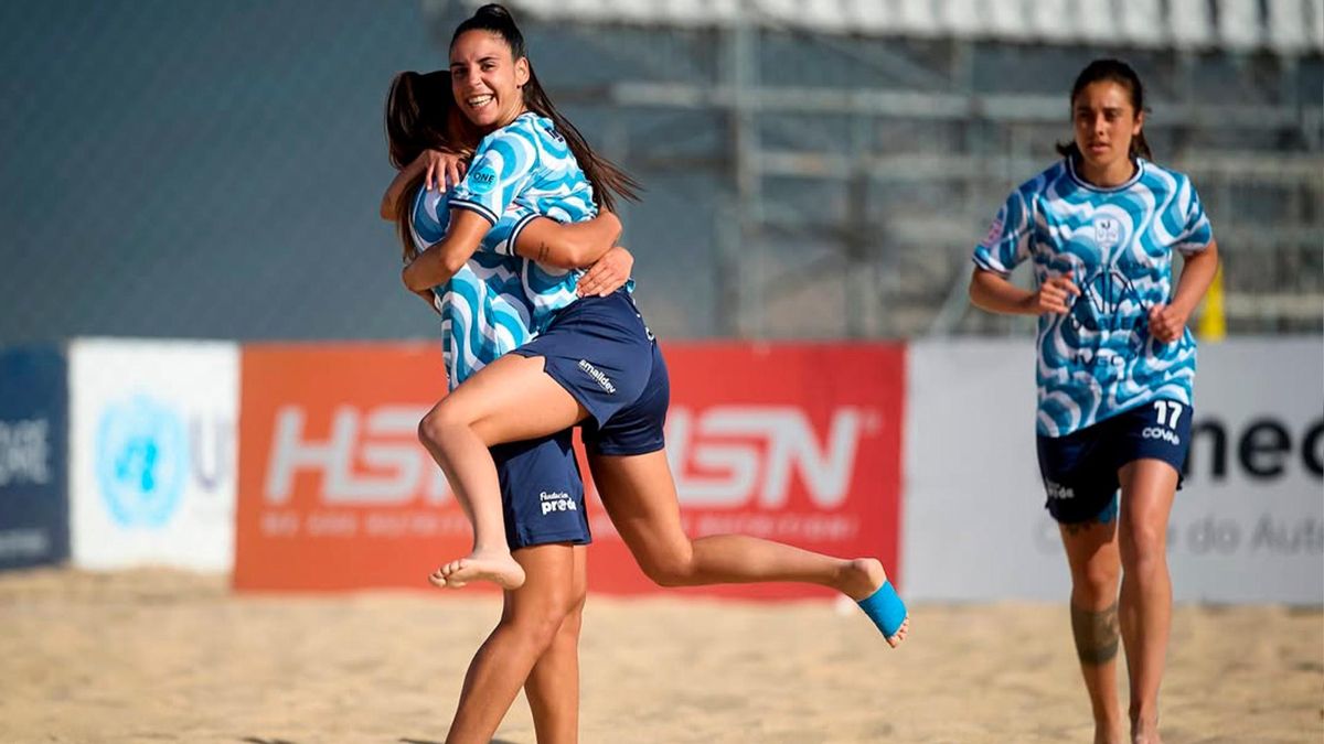 El CD Pozoalbense busca la corona de Europa de fútbol playa