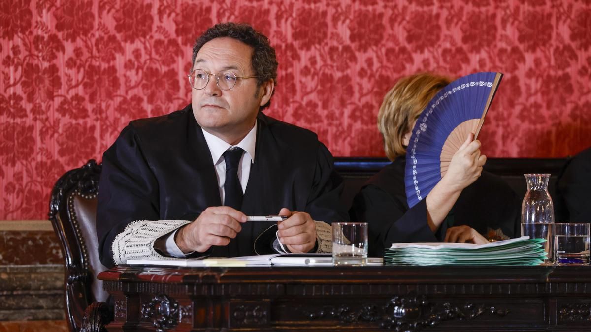 Fotografía tomada el 03/11/2025, del exfiscal general del Estado Alvaro García Ortiz durante su juicio. EFE/J.J. Guillén