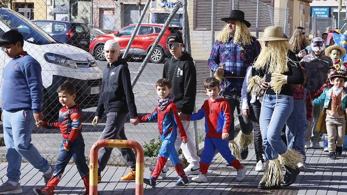 Pasacalles de los colegios por carnaval