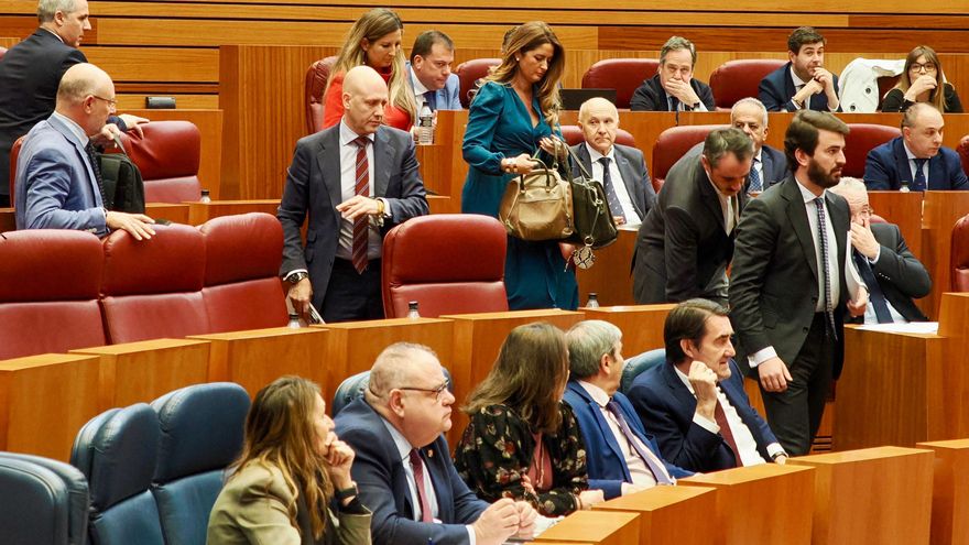 Lío en las Cortes de Castilla y León: jueces elegidos con más votos en contra que a favor y un recurso del PSOE en el aire