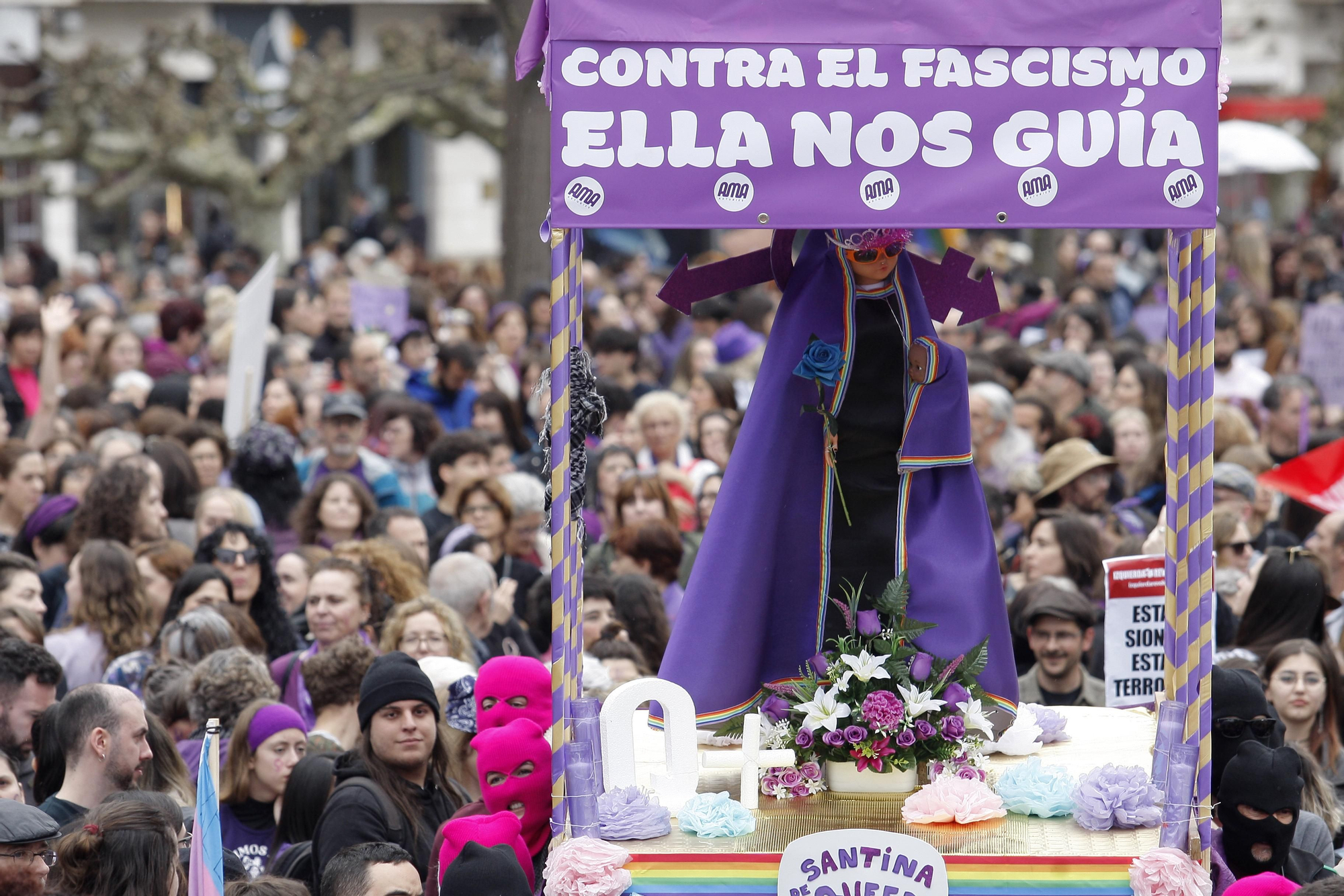 La imagen de la Virgen de Covadonga 'queer' que ha motivado la denuncia. 