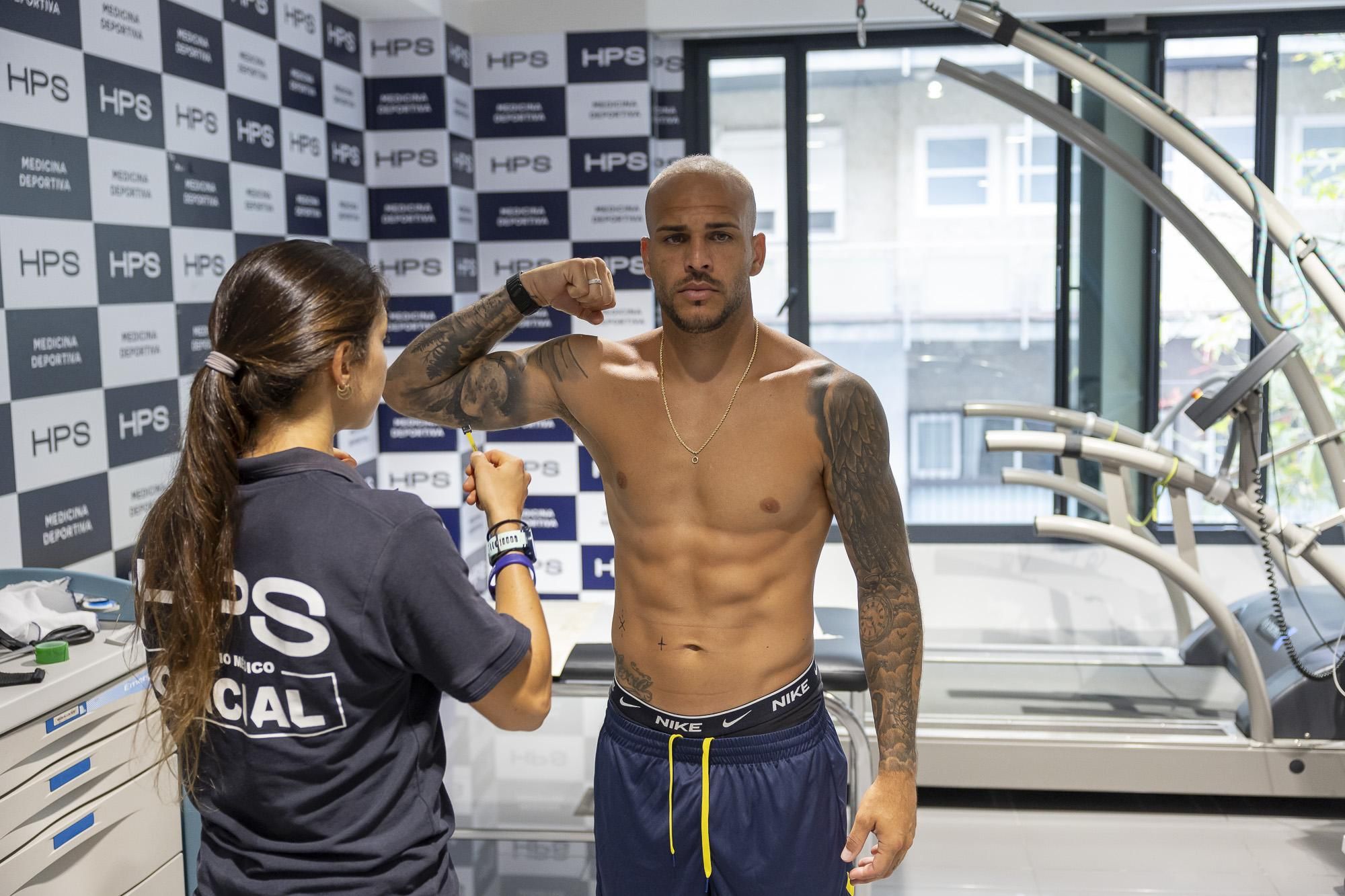El jugador Sandro Ramírez, en el reconocimiento médico.