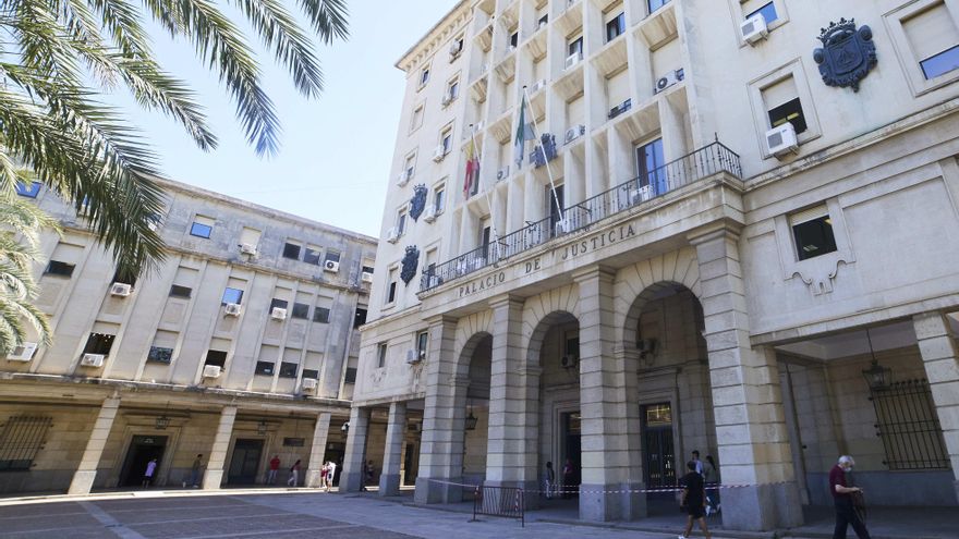 Llega a la Fiscalía el caso del ensayo con pacientes diabéticos sin su permiso en un hospital de Sevilla