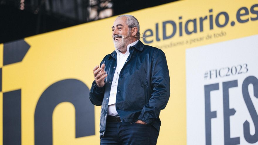 El maestro de ceremonias del Festival de las Ideas y la Cultura, Carlos Blanco