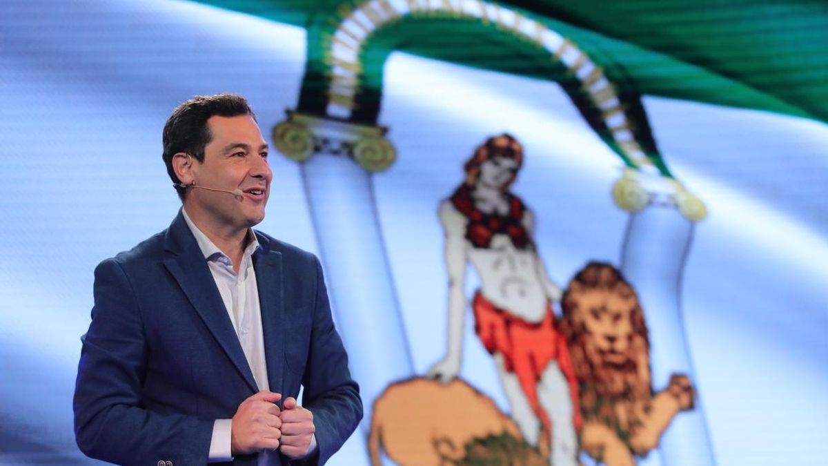 Moreno se compromete a "acabar con la subasta de medicamentos" en el SAS si gobierna la Junta