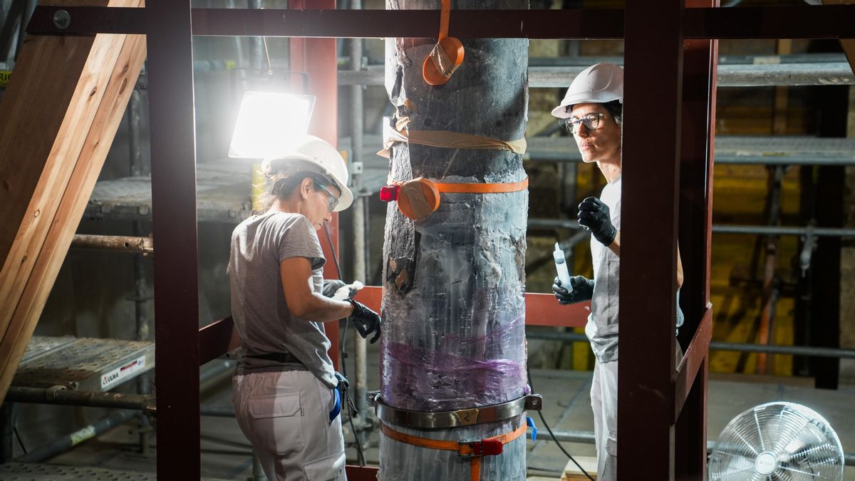 Visita a la zona afectada por el incendio del pasado 8 de agosto y comprueban el estado de los trabajos de restauración en la Mezquita-Catedral