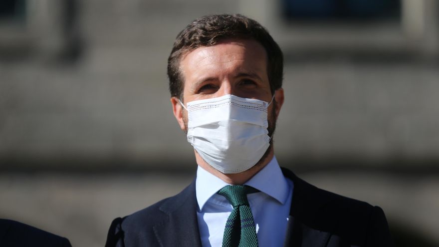 El líder del PP, Pablo Casado, durante la inauguración de la segunda jornada de los Cursos de Verano de El Escorial, a 7 de julio de 2021, en el Escorial, Madrid, (España).