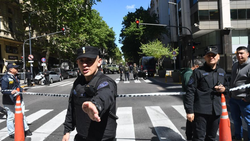 Por dos amenazas de bomba evacuaron las embajadas de Israel y Estados Unidos en Argentina