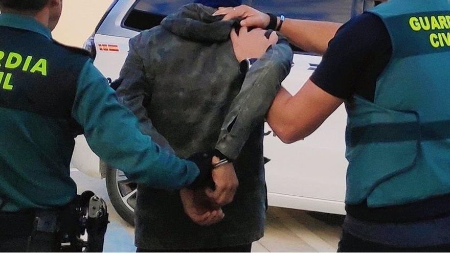 La Guardia Civil libera a 16 mujeres prostituidas en Palencia y detiene a tres personas