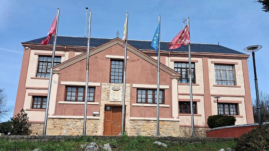 La Ercina aprueba por unanimidad la moción por la autonomía de la Región Leonesa