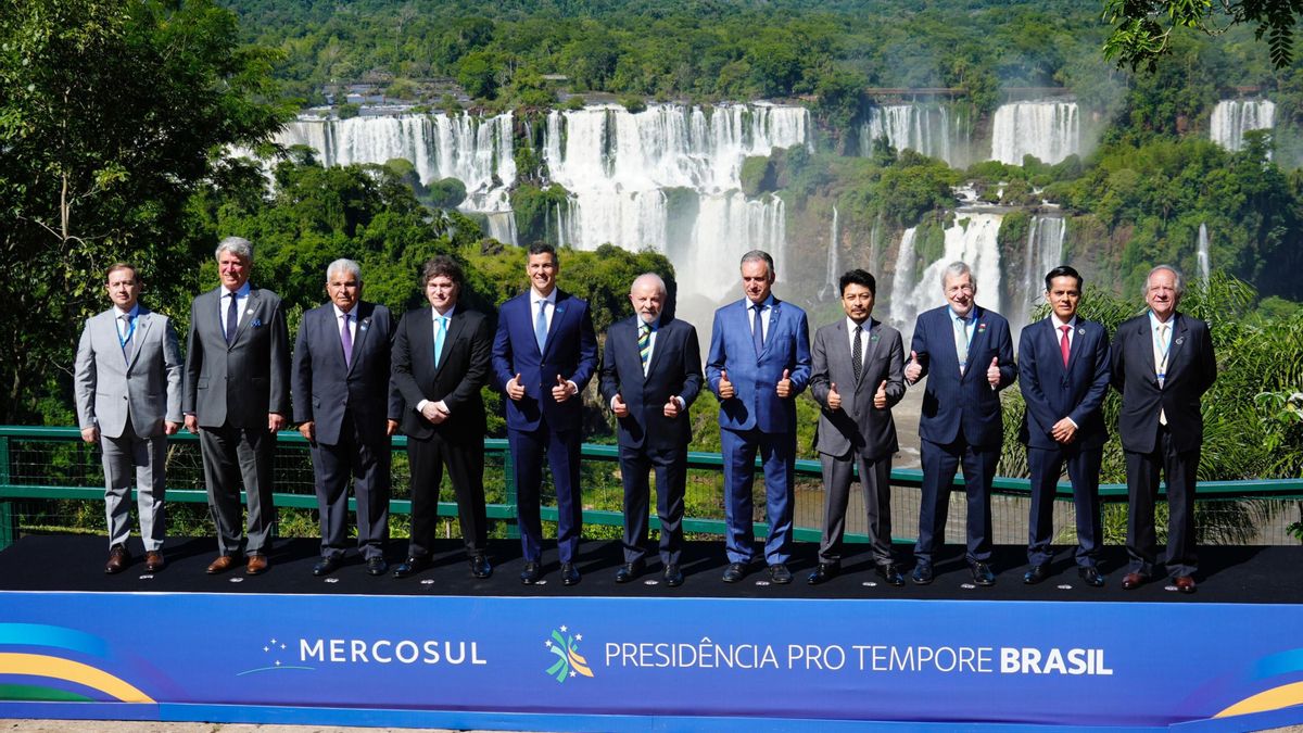Cumbre del Mercosur en Iguazú (Brasil).