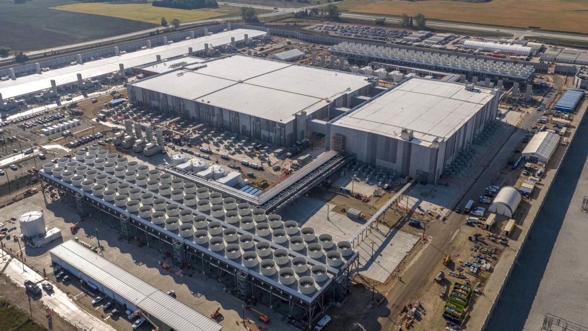 Vecinos y ecologistas alegan contra la 'nube' de Microsoft en Aragón por su "consumo desproporcionado" de energía