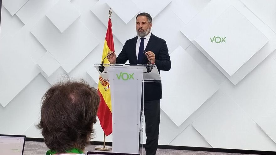El presidente de Vox, Santiago Abascal, en la rueda de prensa