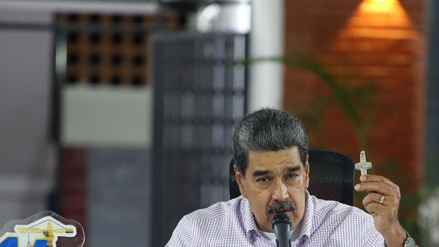 Maduro anuncia alza de 23 % de bonos al sector público y mantiene congelado salario mínimo