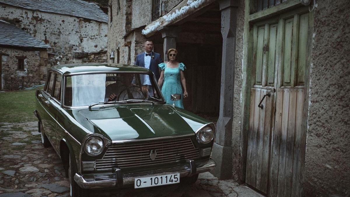 Los Premios Lux galardonan la serie fotográfica 'Laciana' del lacianiego Arsenio Fernández