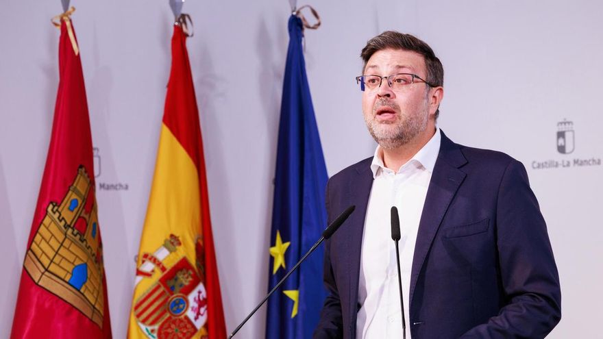 Reformas o más climatización de aulas: el Gobierno de Castilla-La Mancha explica cómo prepara el curso 2026-2027