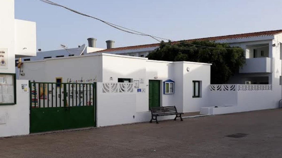 Las familias del colegio público de Guatiza, en Lanzarote, denuncian su desmantelamiento ''programado''