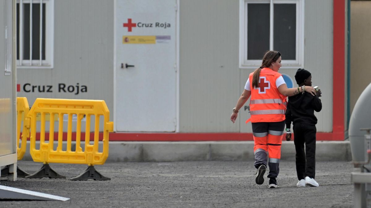 El Govern de Prohens redobla su ofensiva judicial para evitar la acogida de menores migrantes en Balears