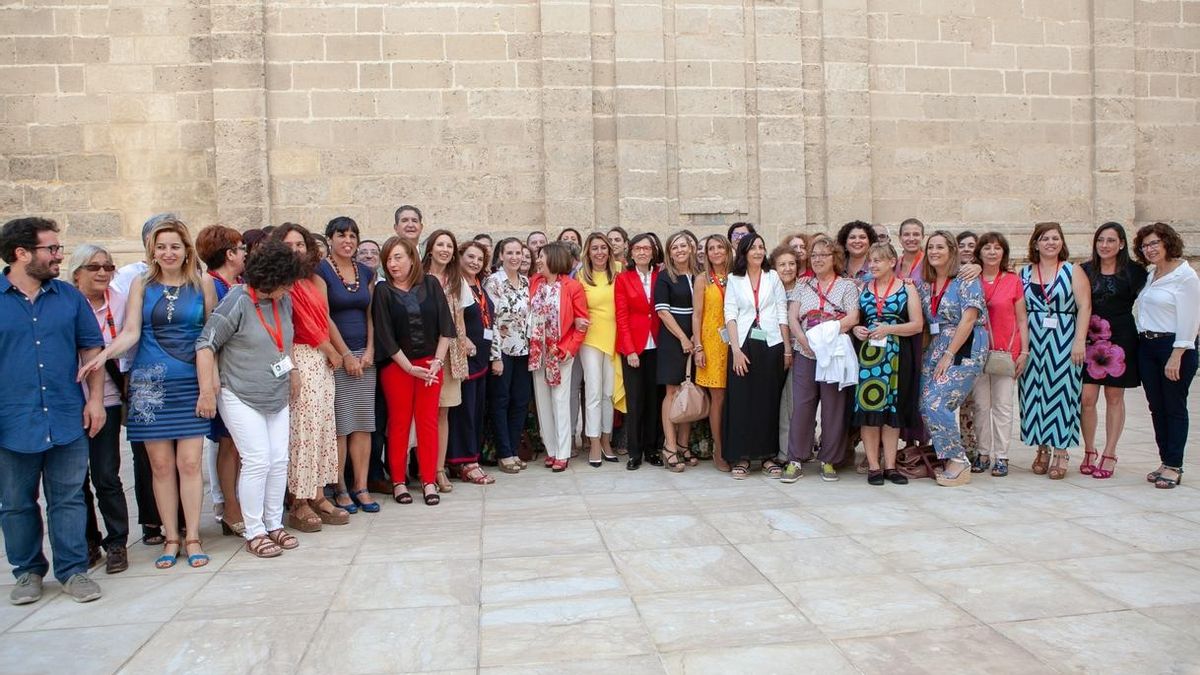El Parlamento aprueba con la sola abstención de IULV-CA la modificación de la Ley contra Violencia de Género