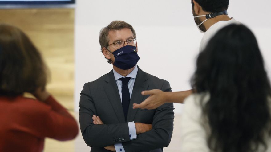 Feijóo entierra sus predicciones apocalípticas sobre el fin del estado de alarma y abre la guerra política de las mascarillas