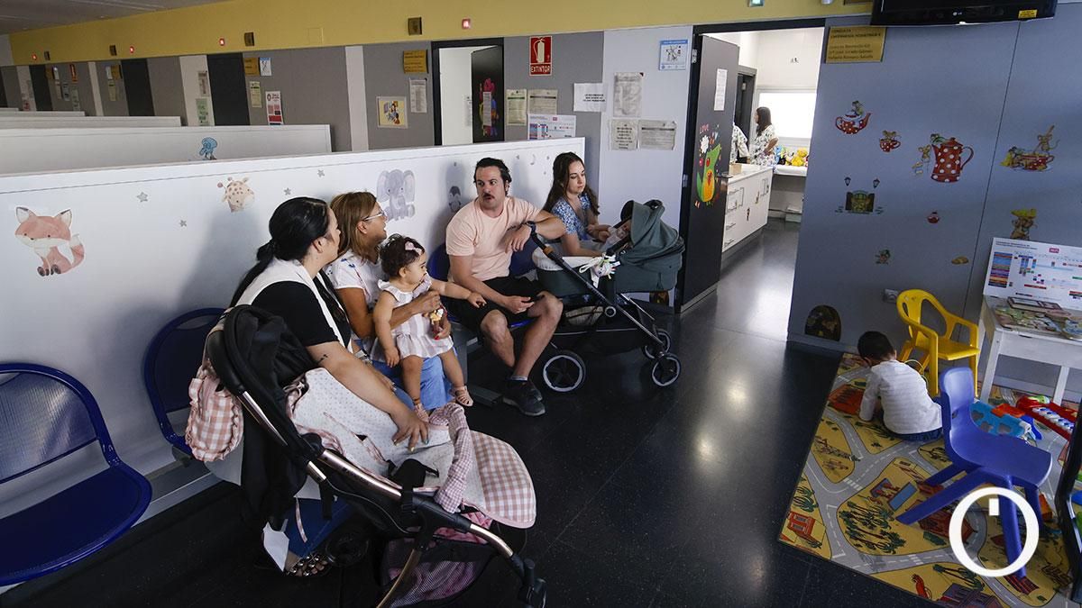 Inicio de la campaña de vacunación contra la bronquiolitis en el centro de salud Aeropuerto