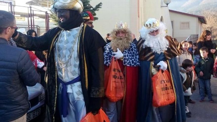 Los Reyes Magos en Boñar. / Ana Álvarez