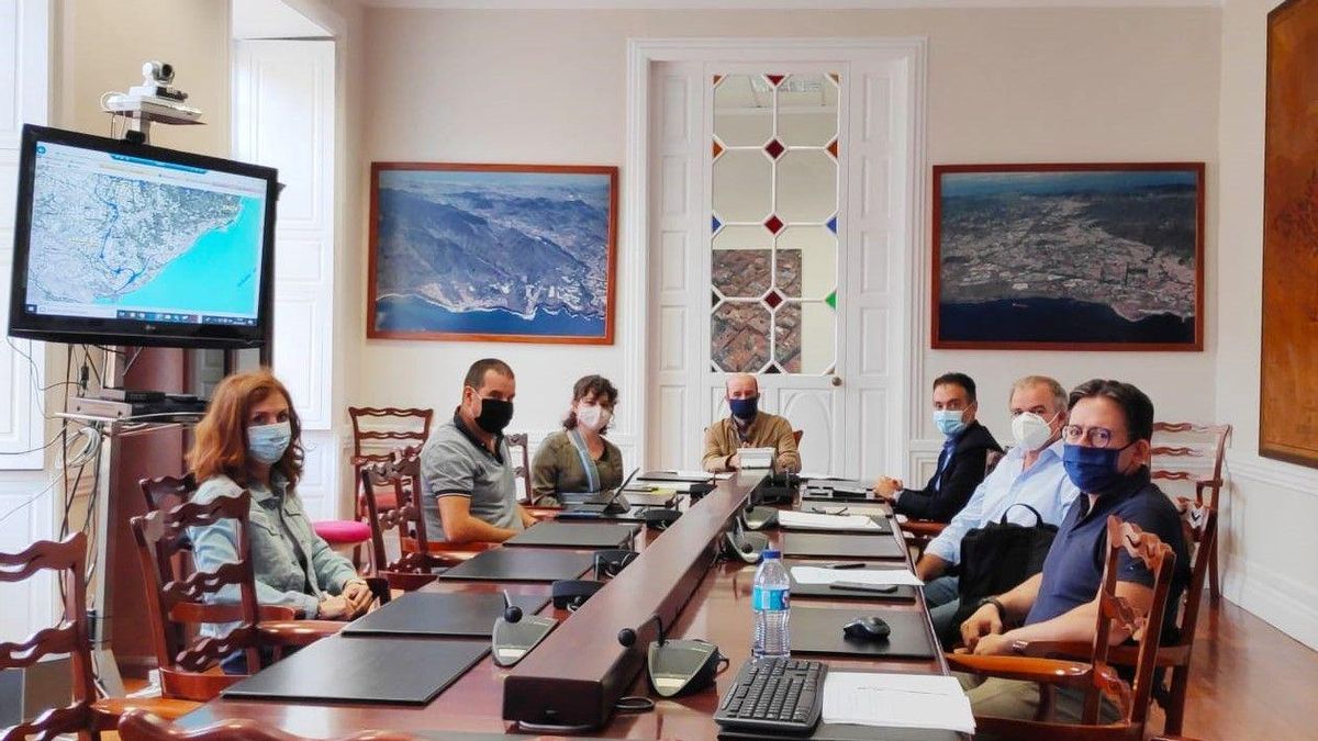 Los ayuntamientos de Santa Cruz y La Laguna están de acuerdo en solicitar la suspensión del proyecto de la Vía Exterior
