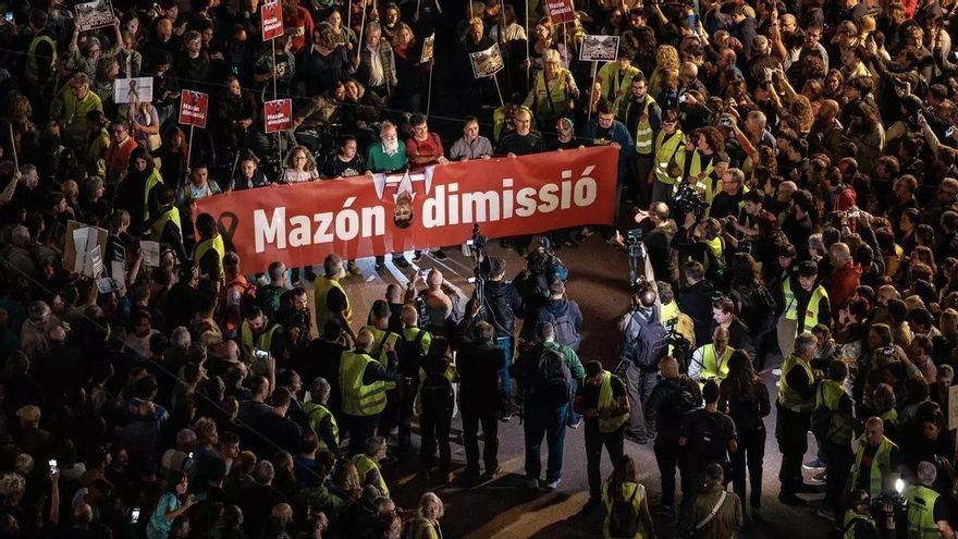 Víctimas de la DANA y comités locales se unen para rechazar la "instrumentalización" de Mazón y su pacto con Vox