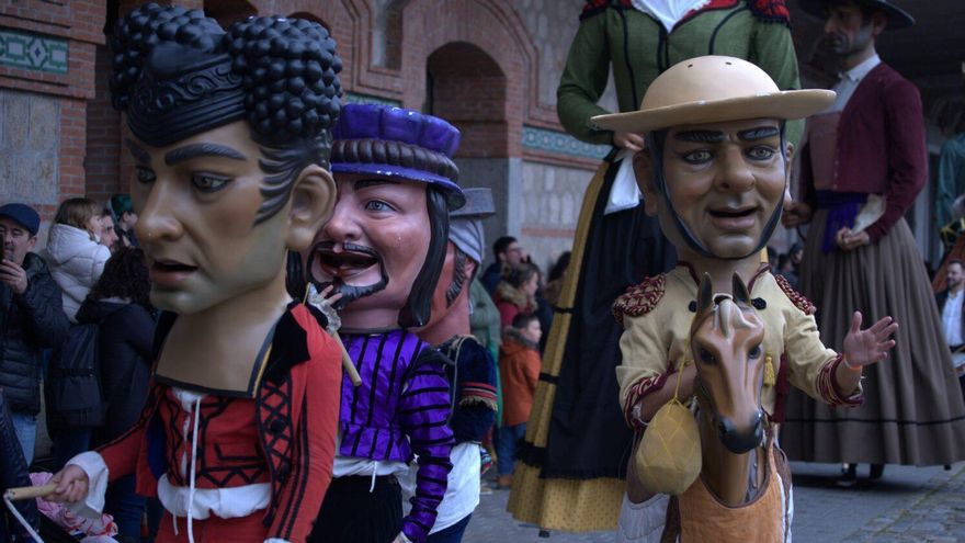 Carnaval 2026 en Madrid: desfile por Madrid Río, conciertos en Matadero y programa completo de actividades