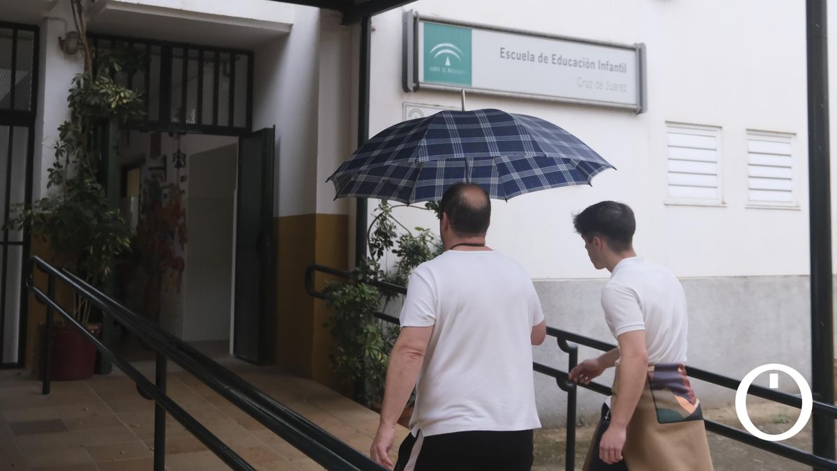 La lluvia acompaña el último tramo de las votaciones en Córdoba