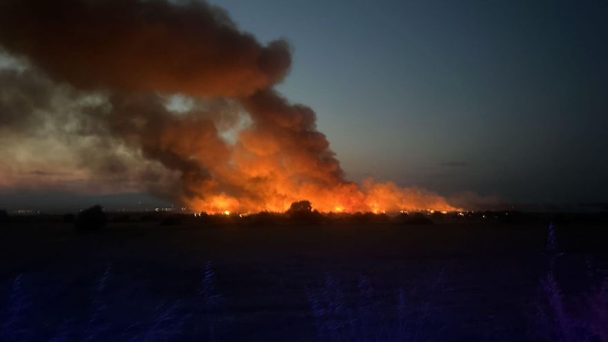 Última hora sobre los incendios en España: la UME interviene por el fuego en Castillonroy, en Huesca