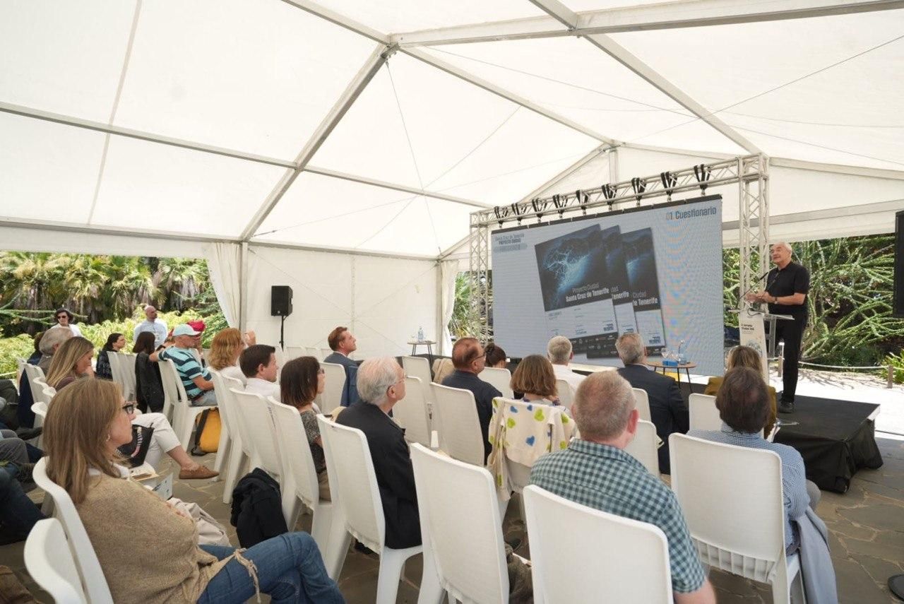 II Jornada Ciudad 360º Innovación, comunidad y regeneración urbana, celebrada en Santa Cruz de Tenerife, este jueves 30 de abril.