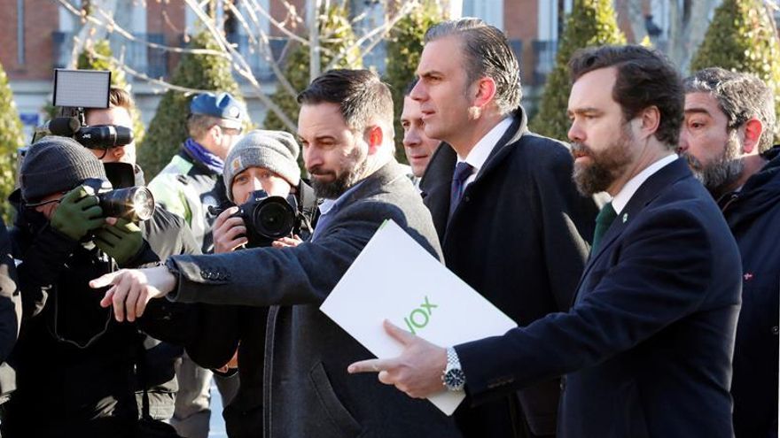 Abascal (Vox) exige un juicio justo "sin impunidad" y "sin indultos"