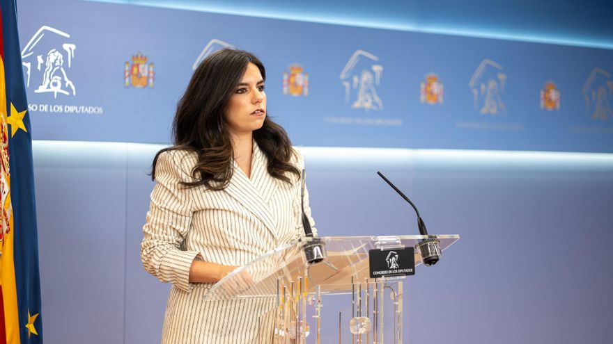 La portavoz de VOX en el Congreso, Pepa Millán, durante una rueda de prensa en el Congreso de los Diputados, a 3 de junio de 2025, en Madrid (España).