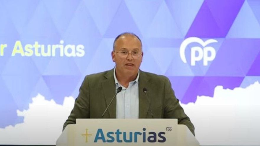 El secretario general del PP, Miguel Tellado, durante su intervención en Oviedo.