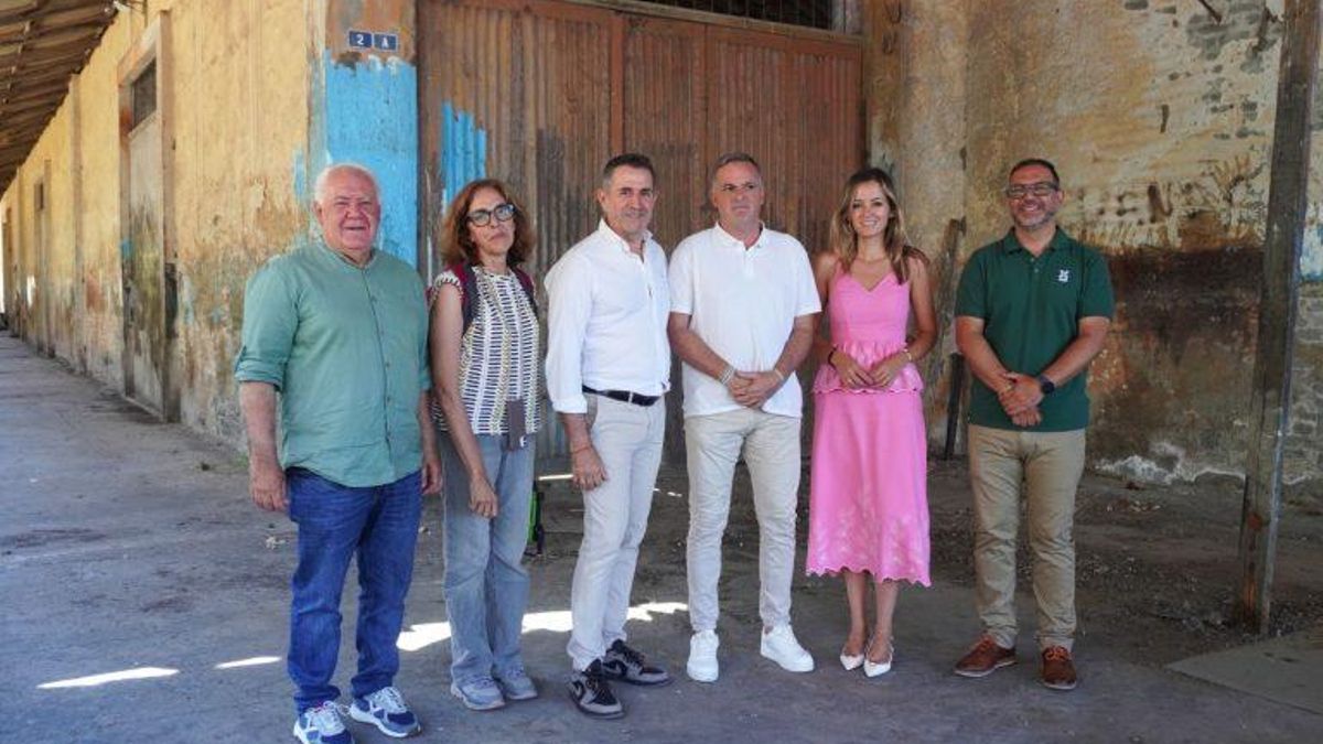 Visita al antiguo  Almacén de Yanes ubicado en el Puerto de Tazacorte.