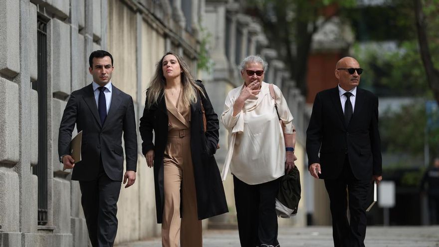 La empresaria que dijo haber llevado 90.000 euros a Ferraz se libra de ser procesada por blanqueo en otra causa
