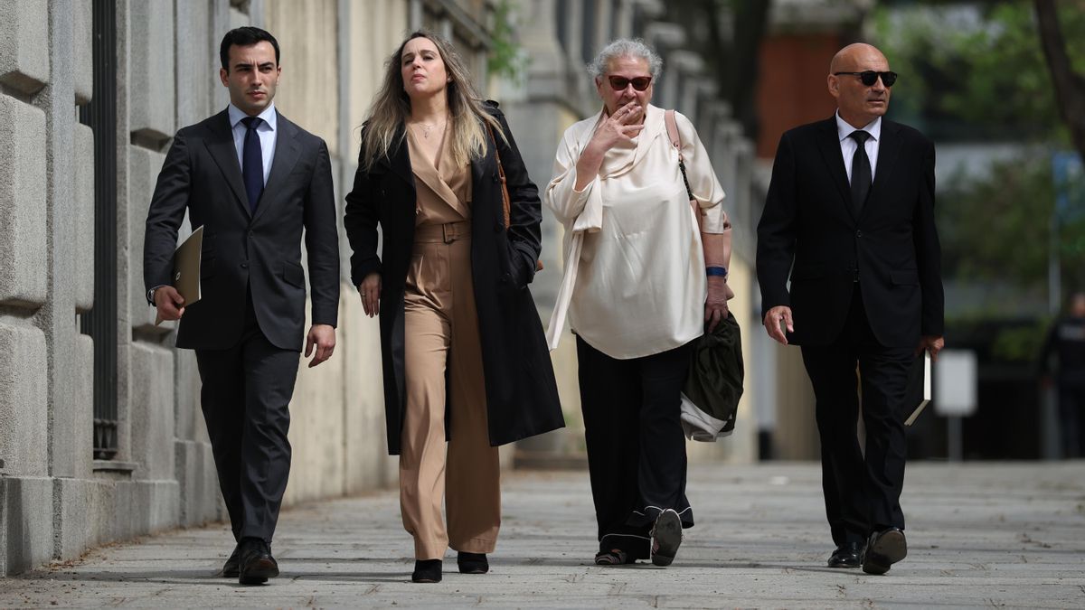 La empresaria que dijo haber llevado 90.000 euros a Ferraz se libra de ser procesada por blanqueo en otra causa