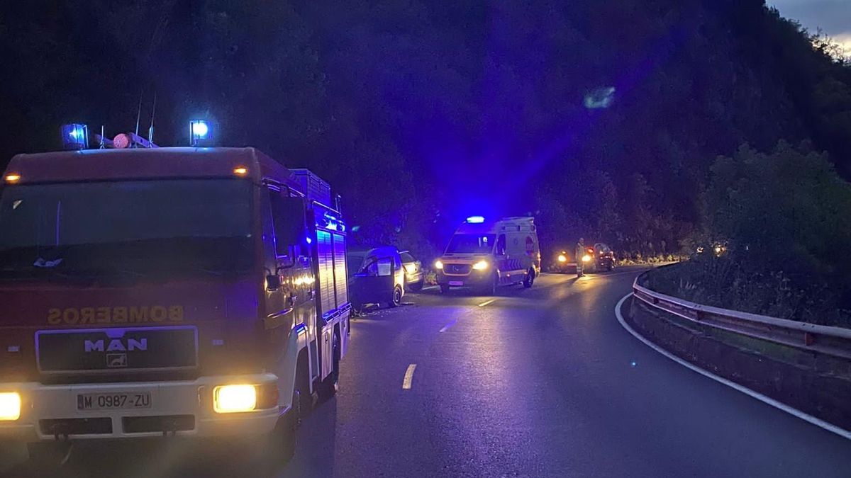 Tramo de la carretera de La Cumbre (LP-3)  donde se ha registrado la colisión entre dos vehículos a primeras horas de la mañana de este domingo, 1 de septiembre.