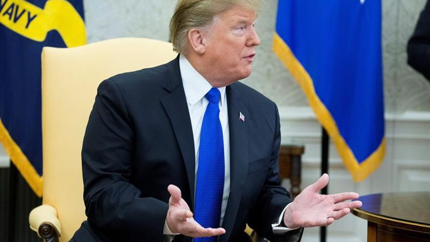 Trump considera "interesante" la idea de pagar el muro con dinero de El Chapo