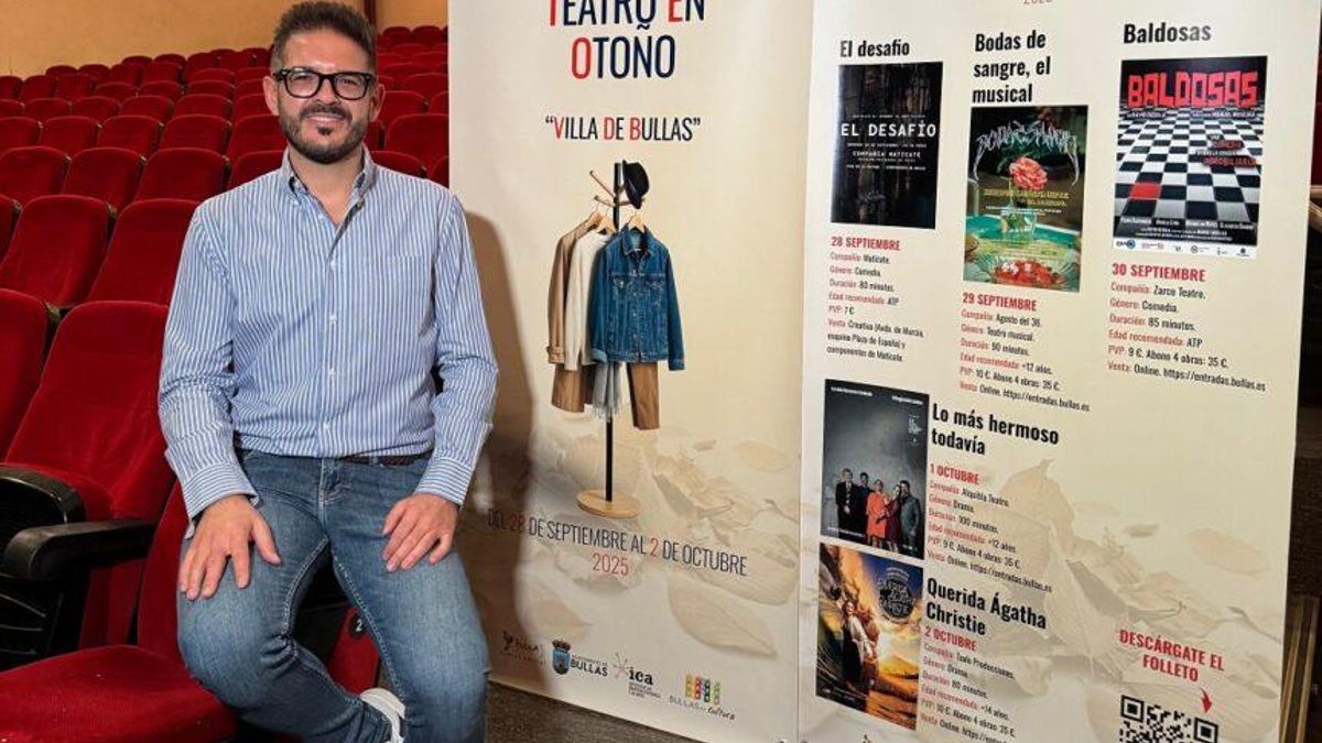 El concejal de Cultura presenta la 33 Muestra de Teatro en Otoño