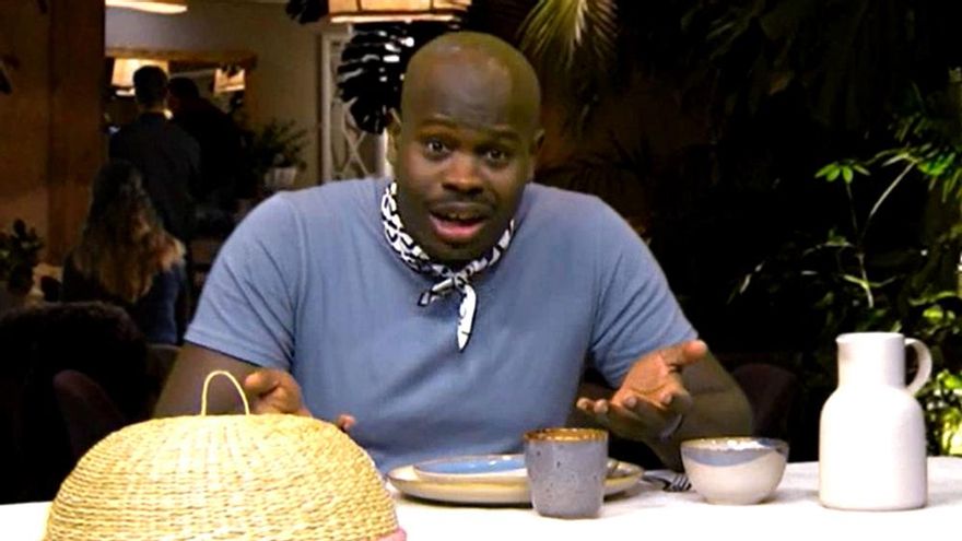 Lamine Thior descubrió en 'El Intermedio' microrracismos gastronómicos: "No hay sorbete de cerebro de mono"