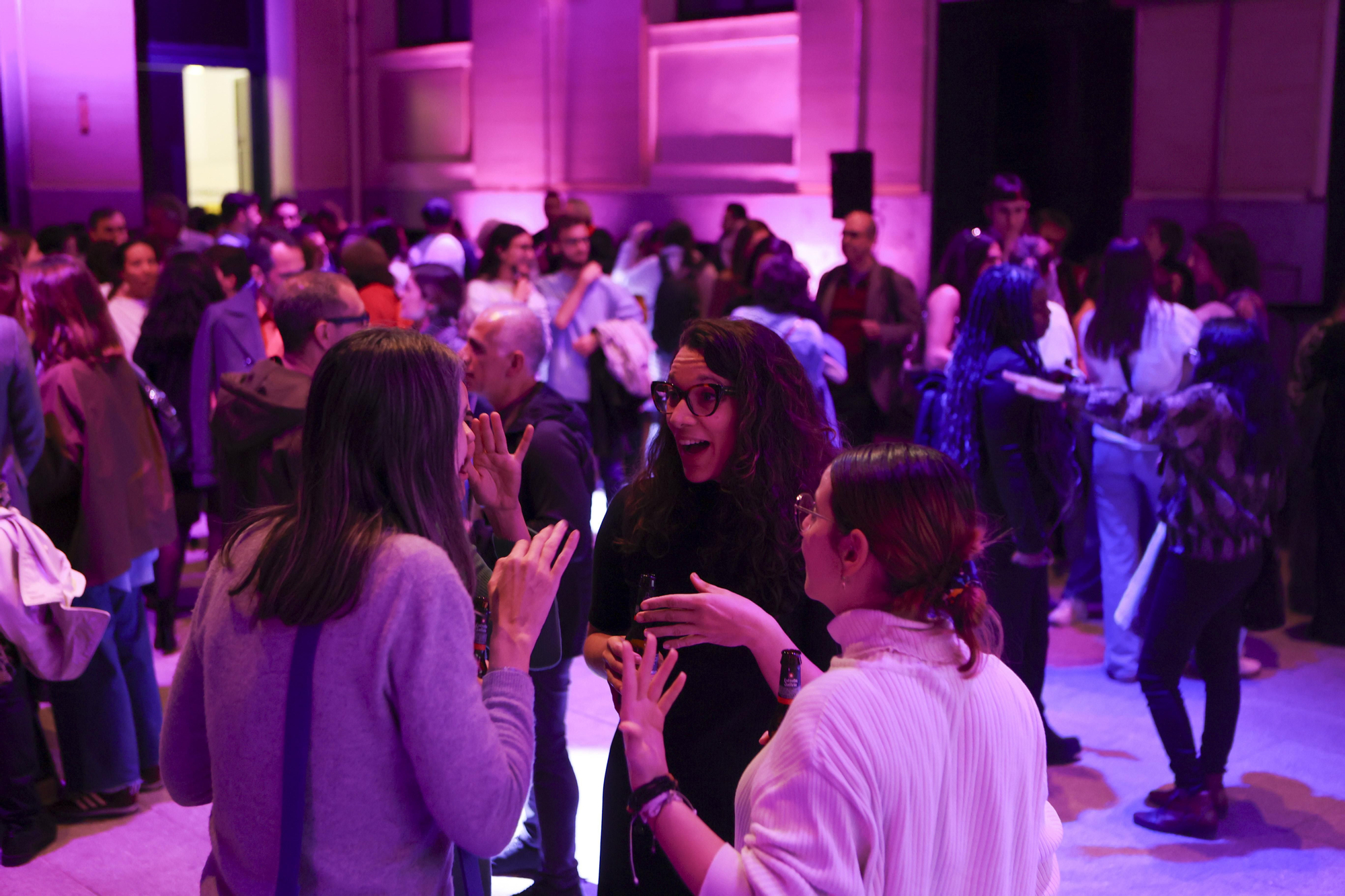 Cerveza y música en directo, con Rocío Saiz