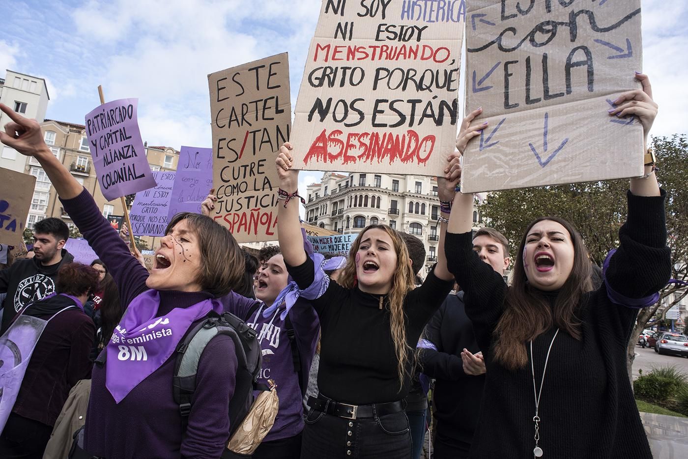 FOTOGALERÍA | La huelga feminista del 8M tiñe de morado las FOTOGALERÍA | La huelga feminista del 8M tiñe de morado las