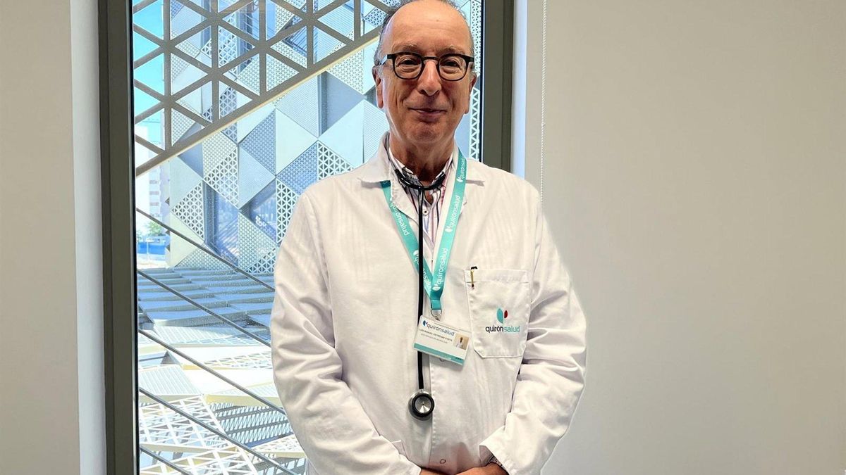 El doctor Luis Manuel Entrenas.