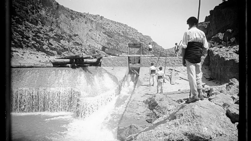Gancheros del Alto Tajo (Guadalajara) Fondo Goñi. Archivo Histórico Provincial de Guadalajara