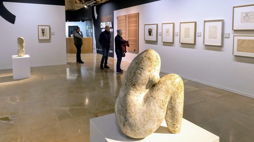 Expo de Chillida en la Lonja de Zaragoza.