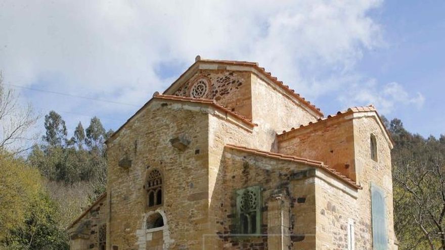 Las dos iglesias Patrimonio de la Humanidad en Asturias que emocionaron a toda una escritora premio Pulitzer